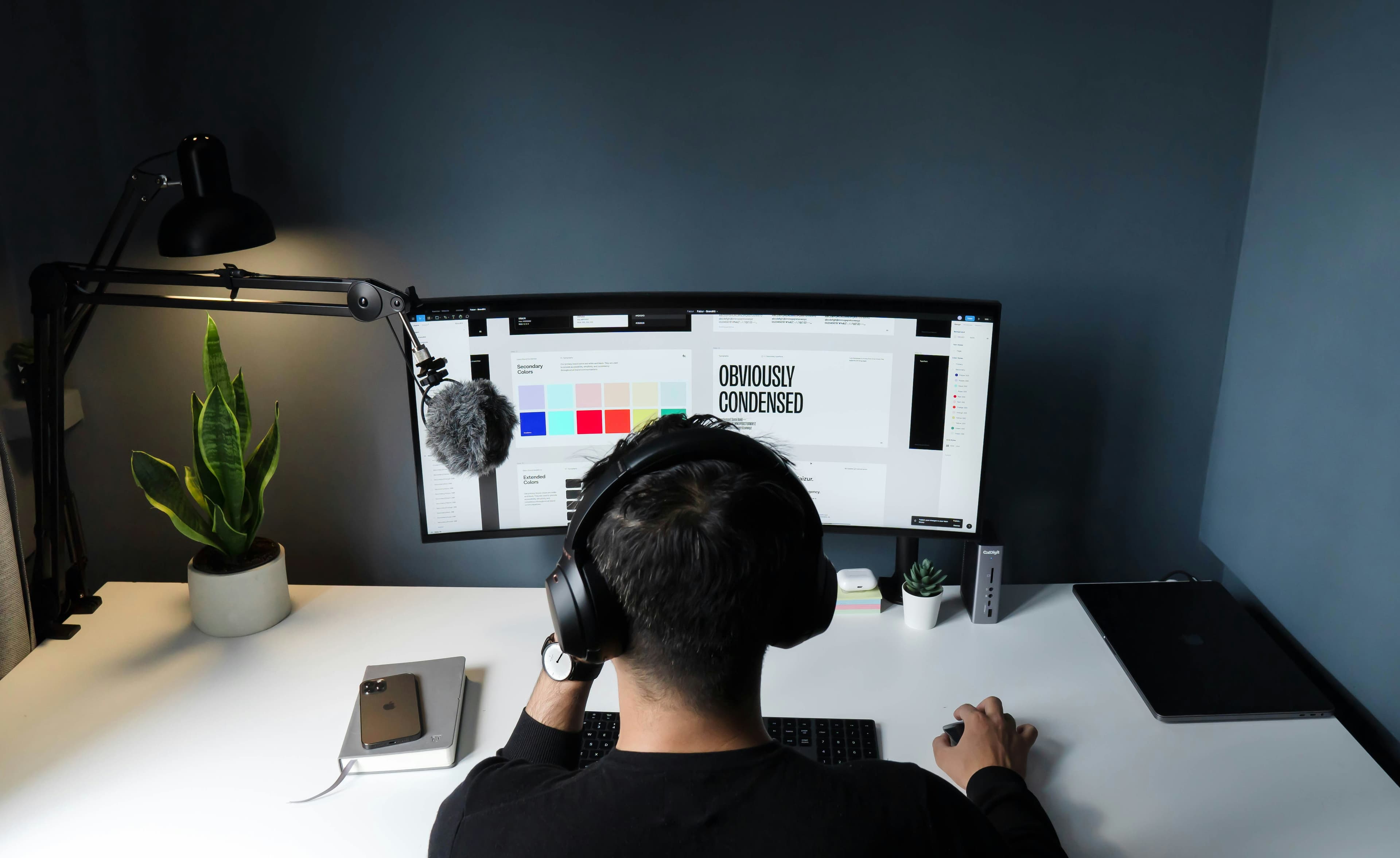 XJumper helps founders create posts, engage early in threads, and convert with DMs and analytics.